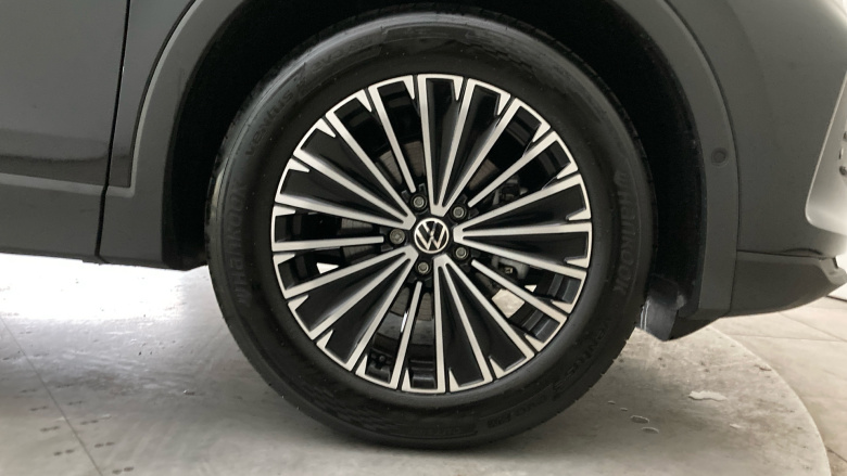 Volkswagen Tiguan 1.5 eTSI 150 Life 5dr DSG Petrol Estate